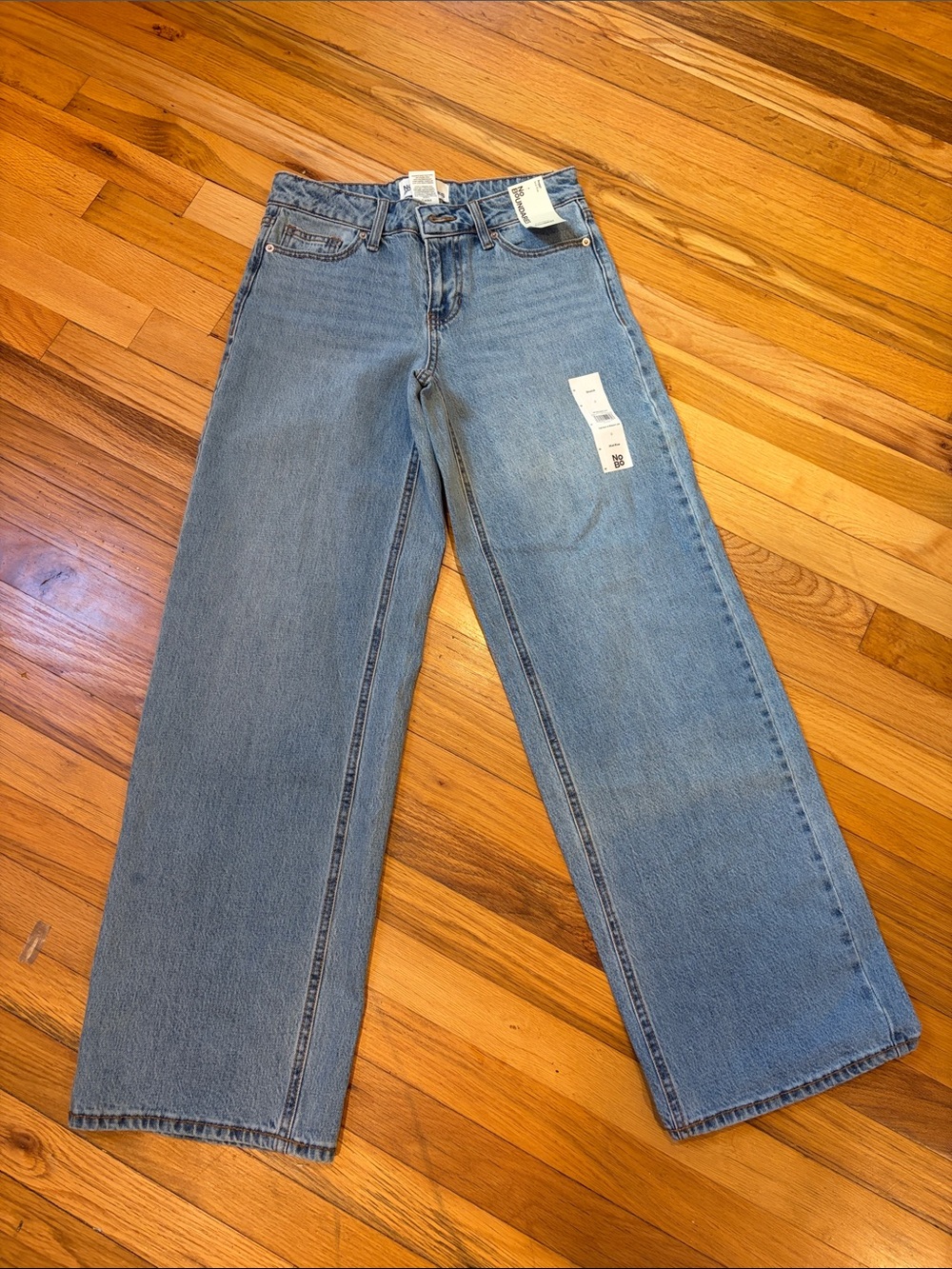 No Boundaries Light Blue Wide-Leg High-Rise Jeans